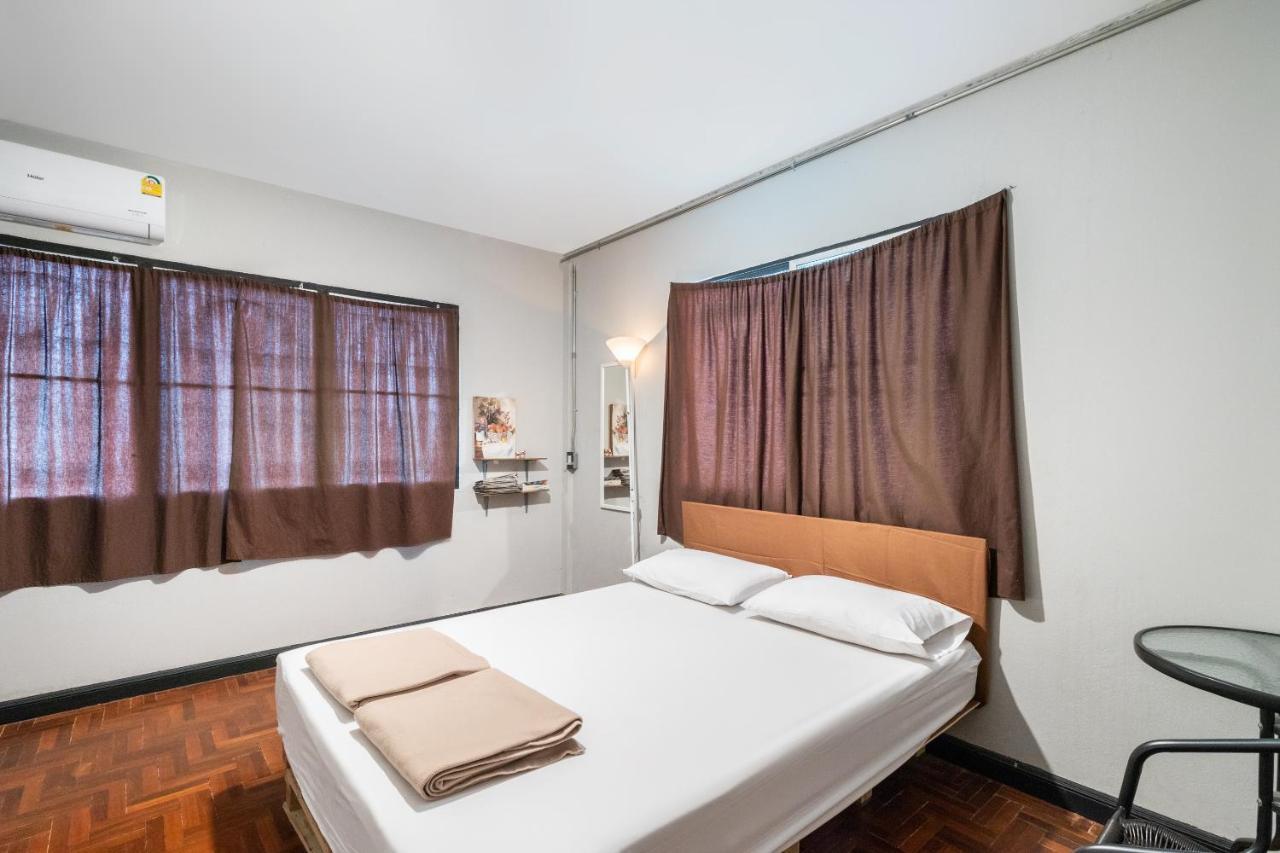Oyo 677 Le Loftel Hostel Чиангмай Экстерьер фото