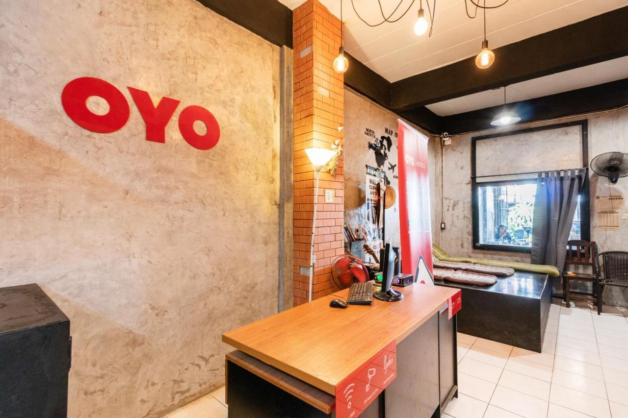 Oyo 677 Le Loftel Hostel Чиангмай Экстерьер фото